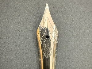 Jowo Nib with custom engraving