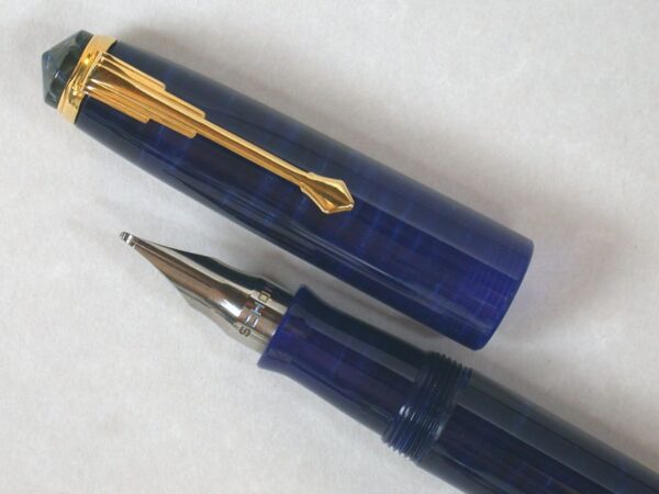 Manaslu Fountain Pen in Blue DB Acrylic (close-up-1) Manaslu Fountain Pen in Blue DB Acrylic (close-up-1)